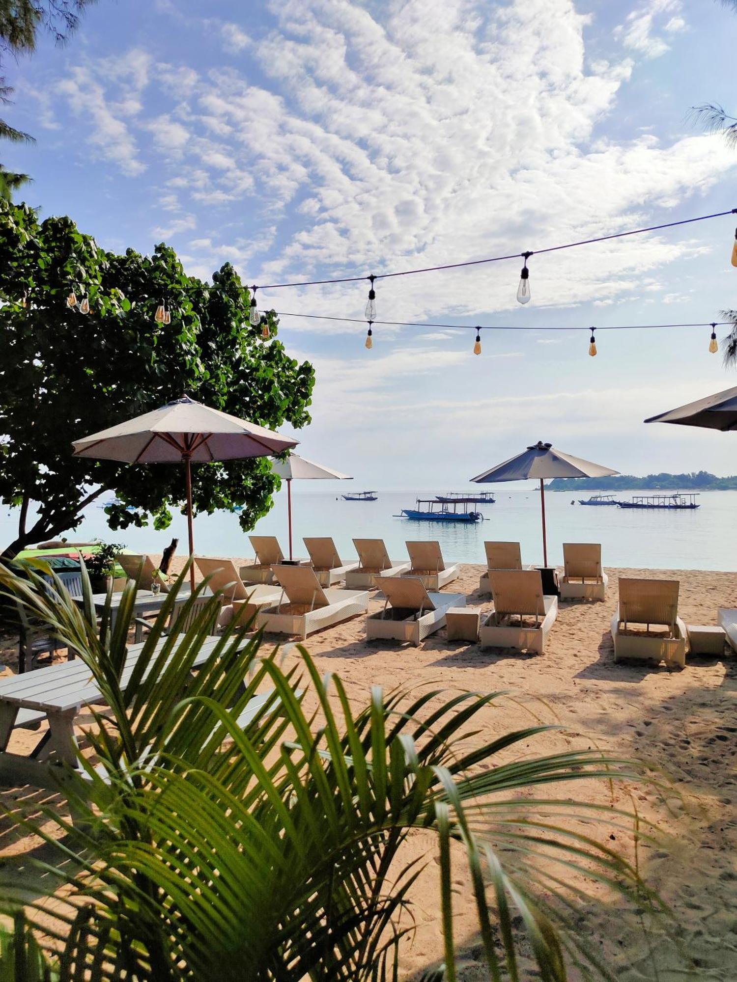 Bale Sampan Boutique Bungalows Gili Trawangan Bagian luar foto